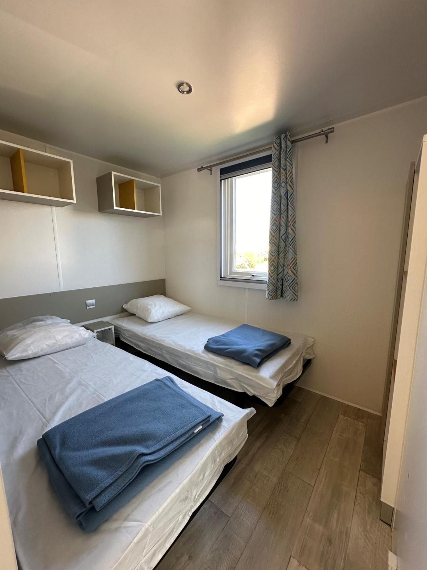 Camping Le Moulin De La Salle Les Sables-d'Olonne Exterior photo