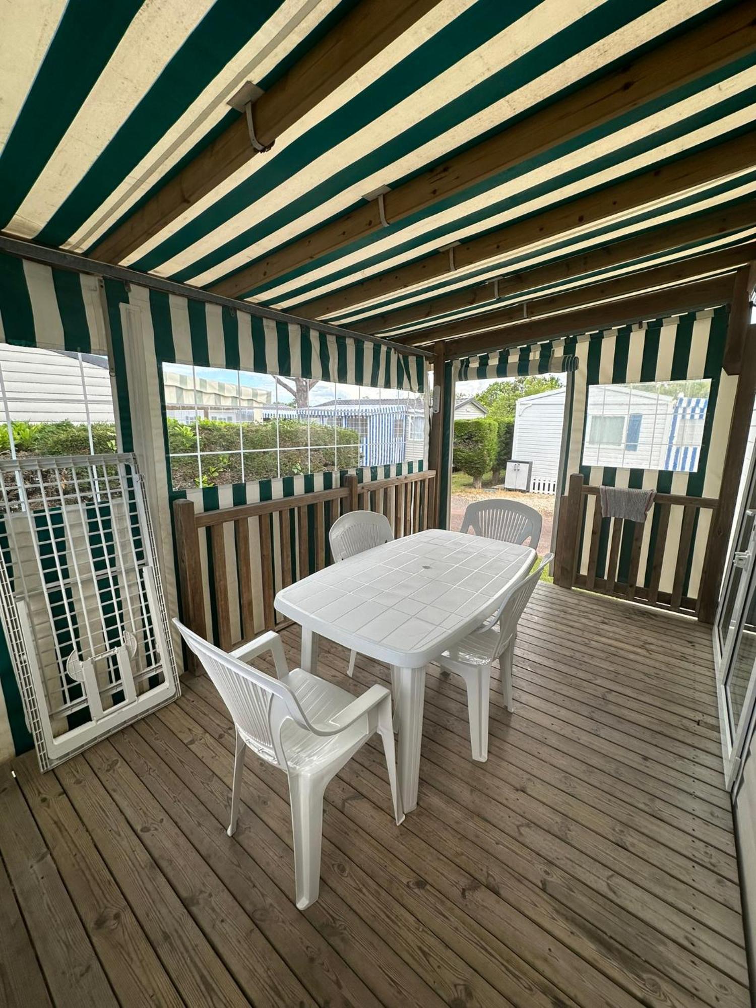 Camping Le Moulin De La Salle Les Sables-d'Olonne Exterior photo